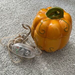 Gold Canyon Ceramic Pumpkin Patch WX Warmer. EUC